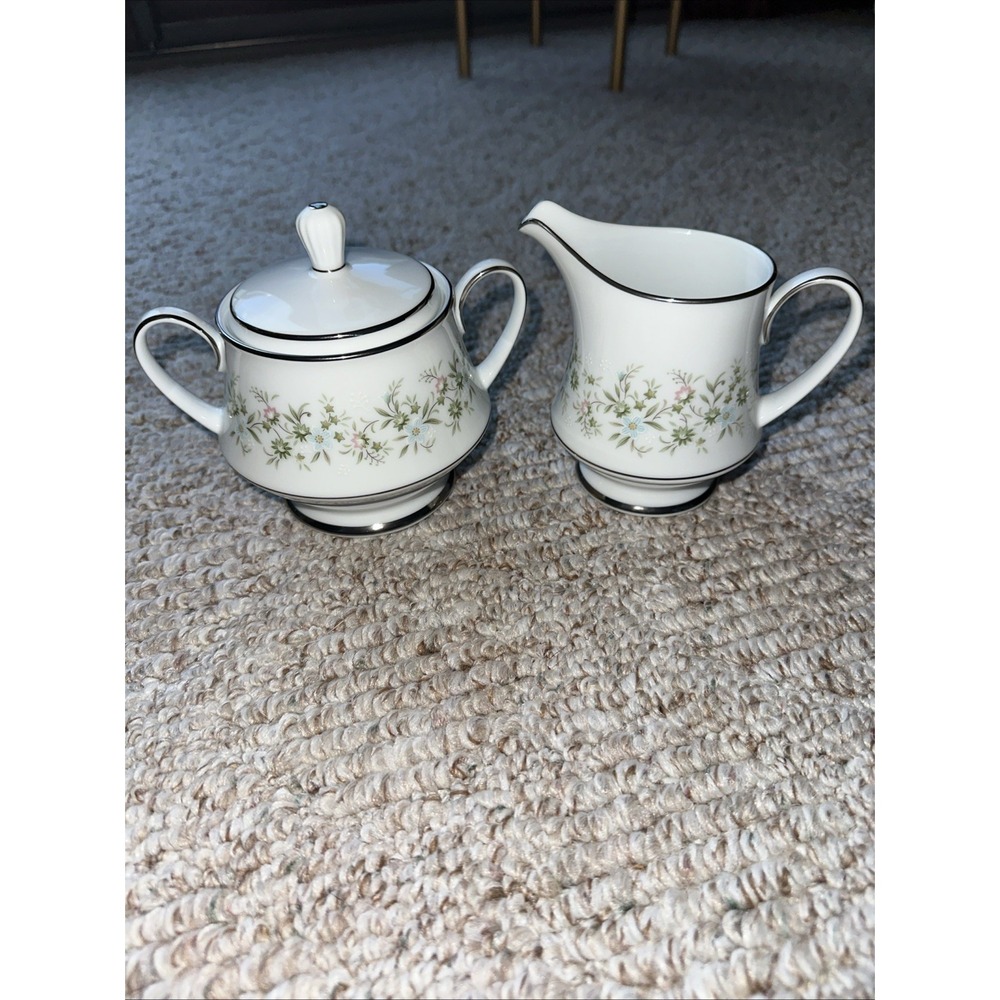 Noritake Savannah Platinum Covered Sugar Bowl Creamer Floral 2031 Fine China